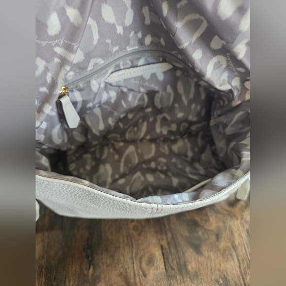 Aimee Kestenberg Cofu Convertible Shoulder Bag.  LIKE NEW! - Picture 9 of 13